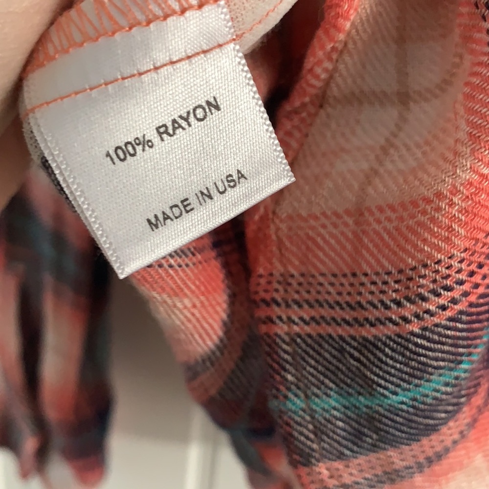 WAYF Button Up Shirt - Picture 6 of 6